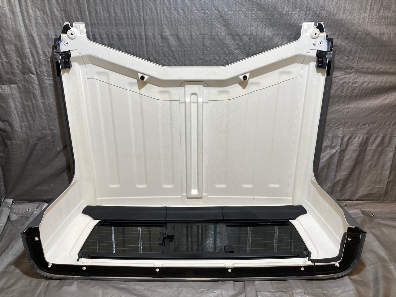 2020-2024 Jeep Gladiator JT OEM Removable Hard Top Assembly w/ Freedom Panels / Sting-Gray JT002