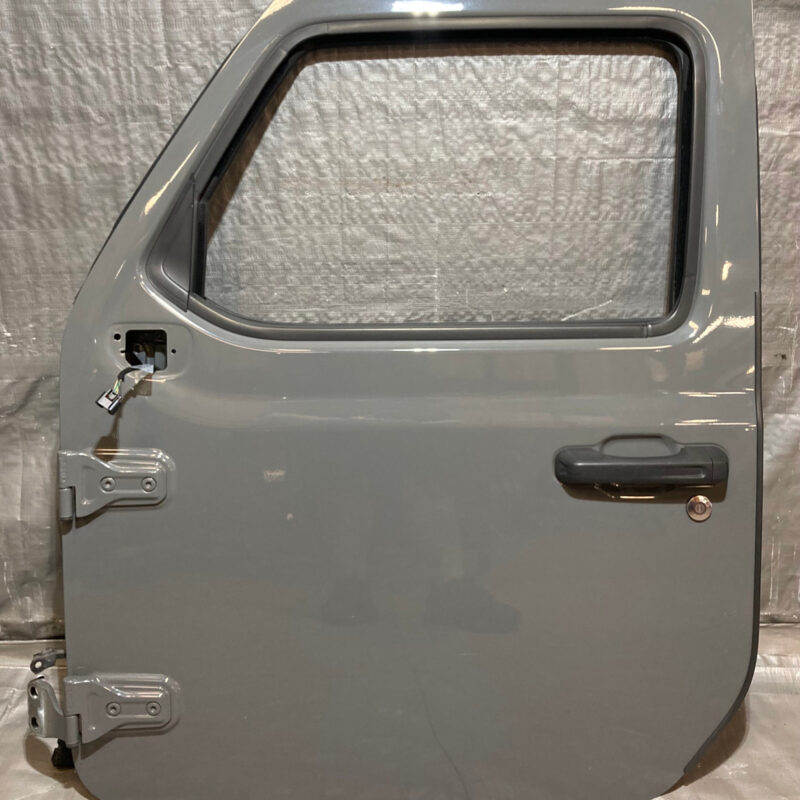 2018-2024 Jeep Wrangler JL Unlimited 4DR / Gladiator JT Driver Front Door Assembly / Sting-Gray JT002