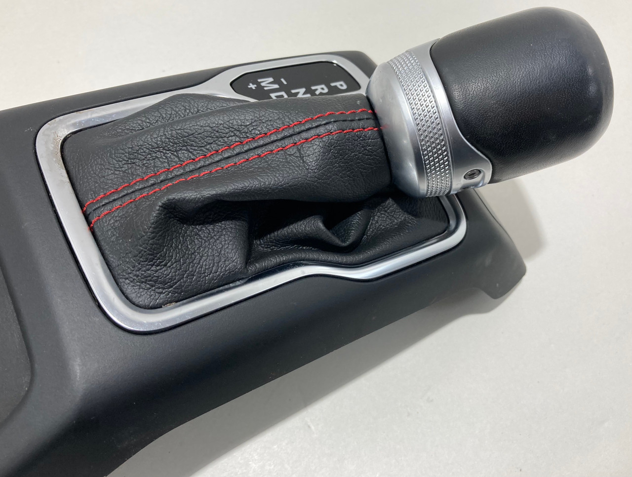 2020-2023 Jeep Gladiator Rubicon Automatic Shift Knob w/ Boot / Transfer Case Knob / Red Stitching / JT002
