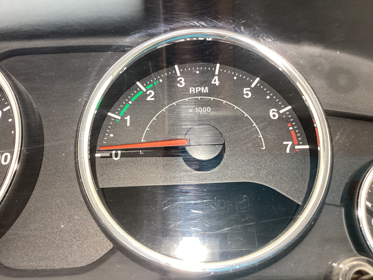 2016-2017 Jeep Wrangler JK Instrument Gauge Cluster / 56054392AF / JK012