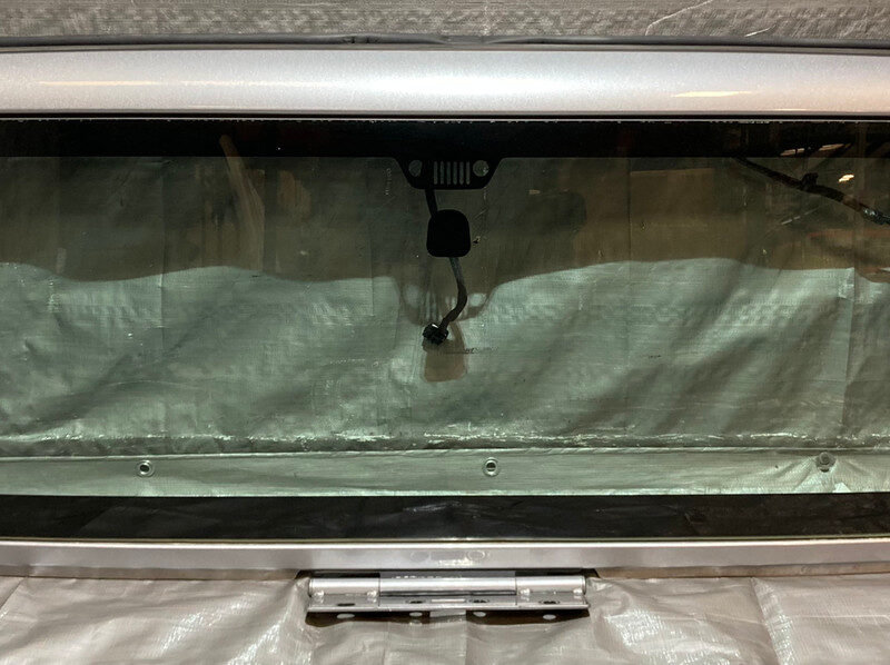 2009-2018 Jeep Wrangler JK OEM Windshield Panel w/ Glass / Frame Assembly / Billet Silver Metallic JK013