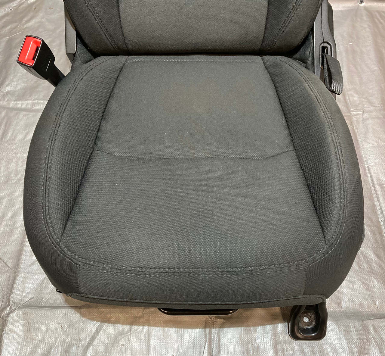 2018-2021 Jeep Wrangler JL Unlimited 4DR Sahara Driver Side Front Black Cloth Seat / JL007