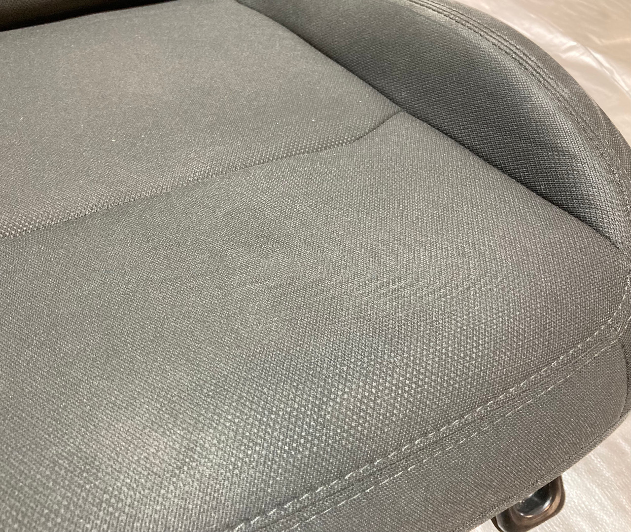 2018-2021 Jeep Wrangler JL Unlimited 4DR Sahara Driver Side Front Black Cloth Seat / JL007