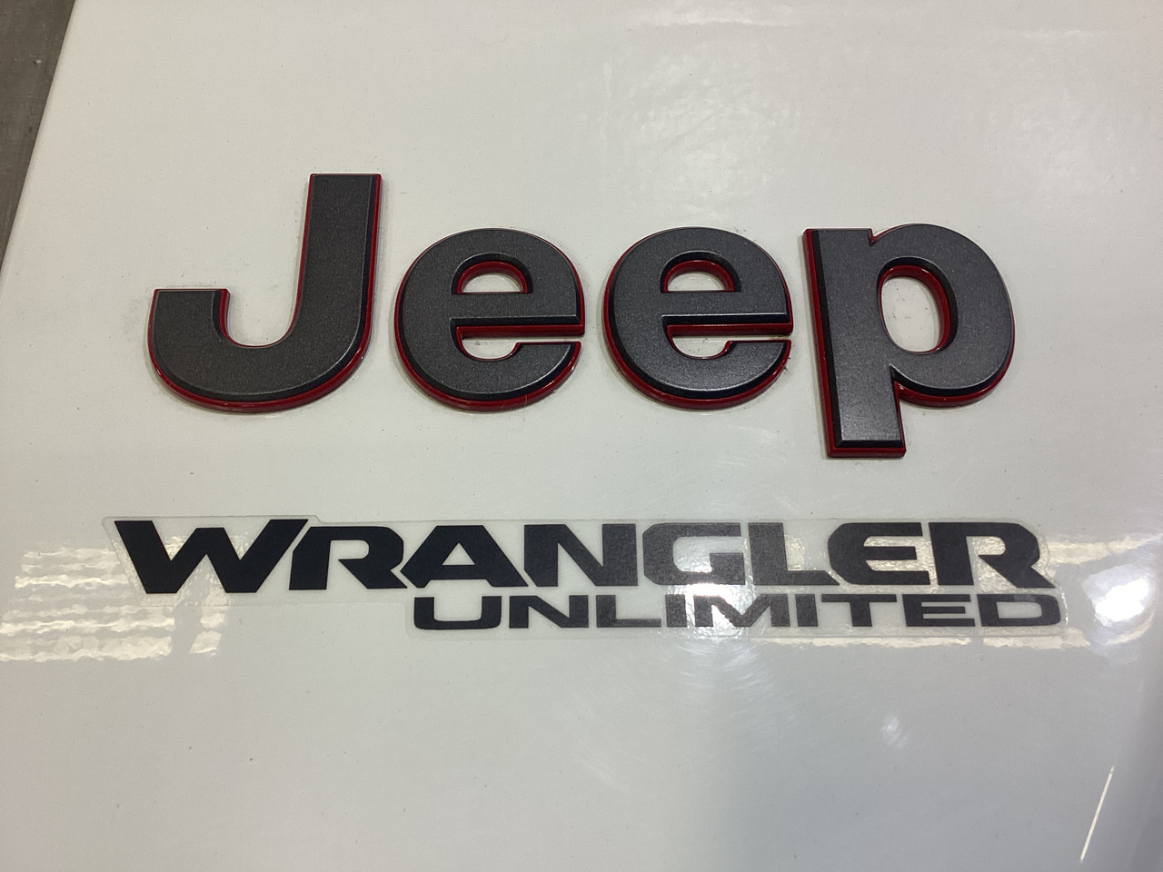 2018-2023 Jeep Wrangler JL Passenger Front Fender Apron Panel / Bright White JL009