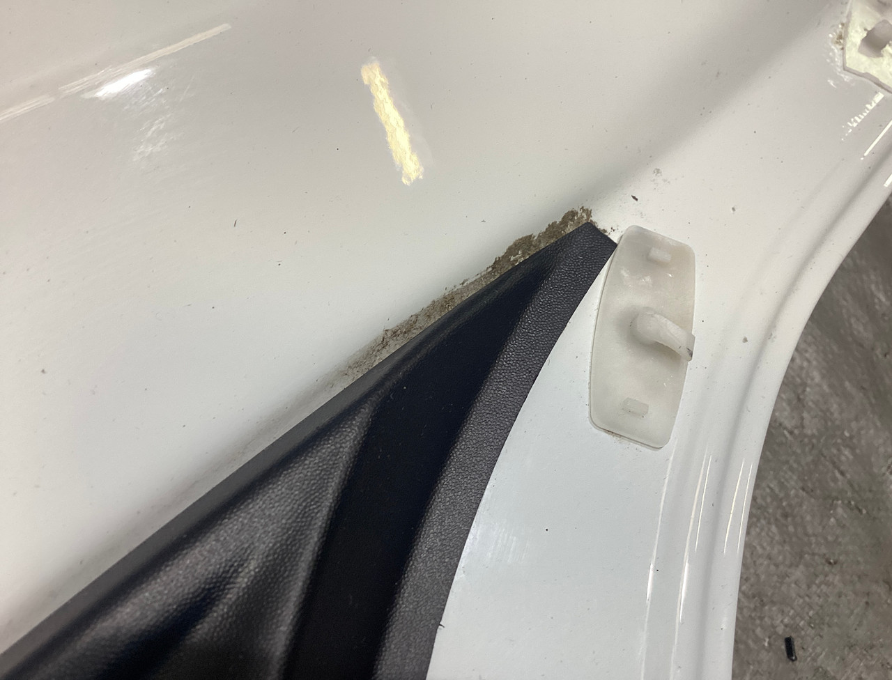 2018-2023 Jeep Wrangler JL Passenger Front Fender Apron Panel / Bright White JL009