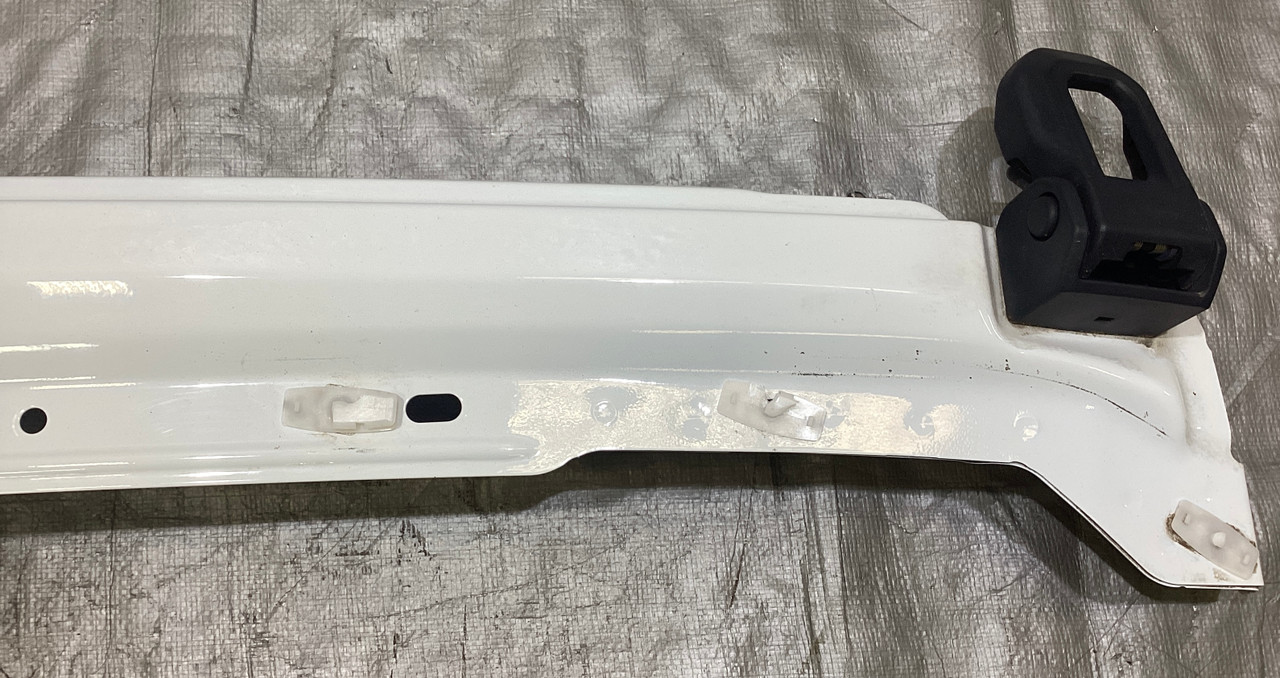 2018-2023 Jeep Wrangler JL Passenger Front Fender Apron Panel / Bright White JL009