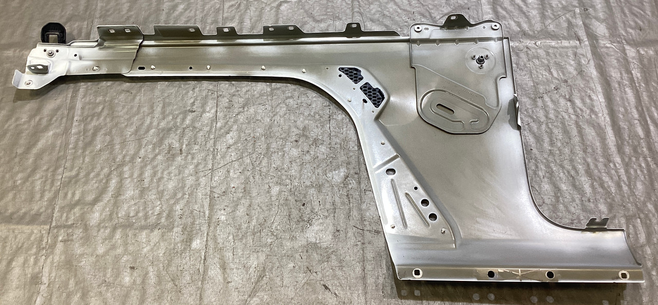 2018-2023 Jeep Wrangler JL Passenger Front Fender Apron Panel / Bright White JL009