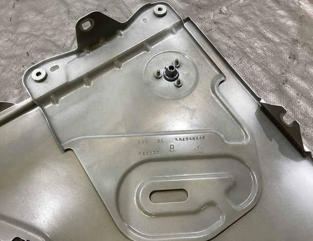 2018-2023 Jeep Wrangler JL Passenger Front Fender Apron Panel / Bright White JL009