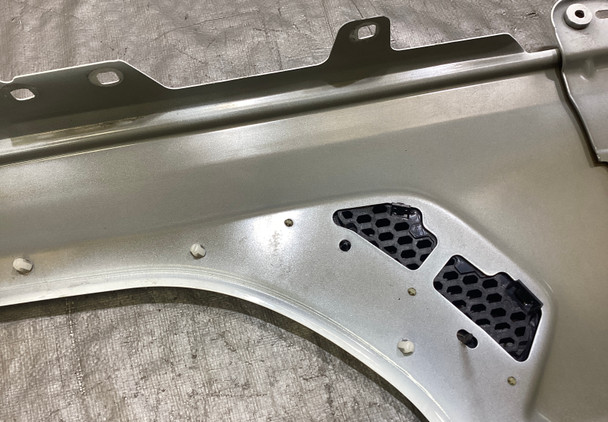 2018-2023 Jeep Wrangler JL Passenger Front Fender Apron Panel / Bright White JL009