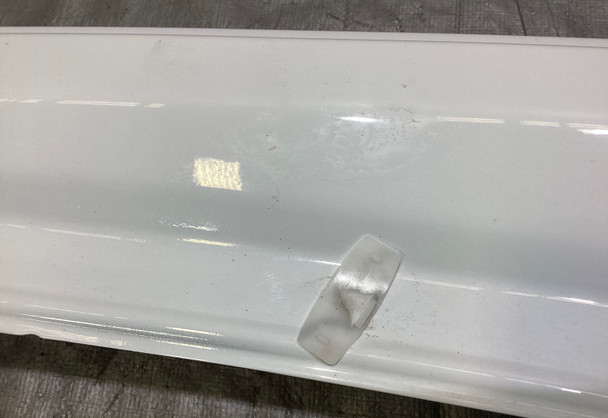 2018-2023 Jeep Wrangler JL Driver Front Fender Apron Panel / Bright White JL009