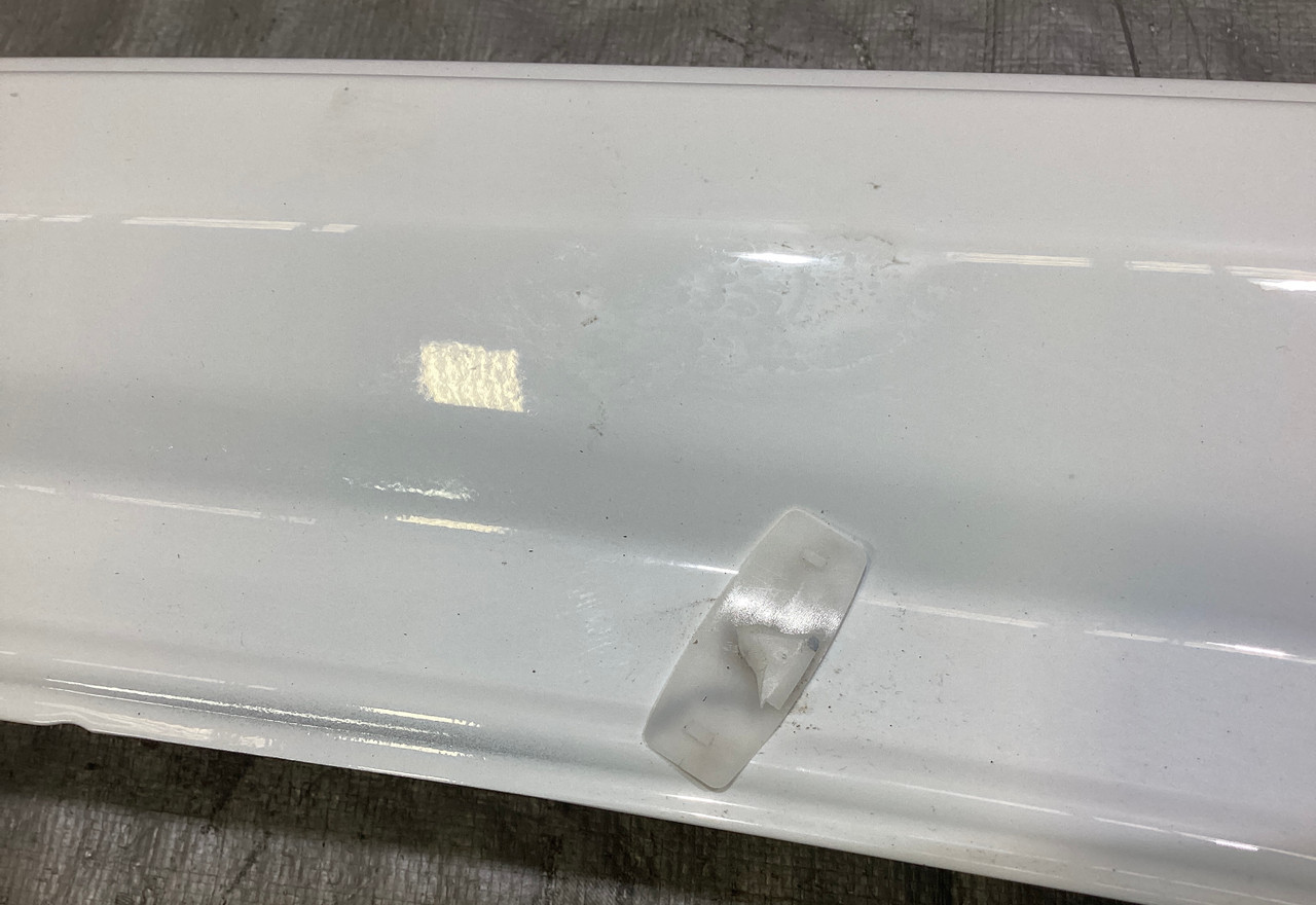 2018-2023 Jeep Wrangler JL Driver Front Fender Apron Panel / Bright White JL009