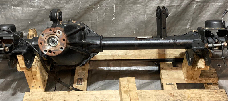 2016-2018 Jeep Wrangler JK Unlimited Dana 30 Front Axle Assembly / 3.73 / 101K JK012