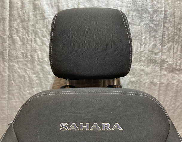 2013-2018 Jeep Wrangler JK Unlimited 4DR Sahara Passenger Front Seat / Black Cloth / JK011