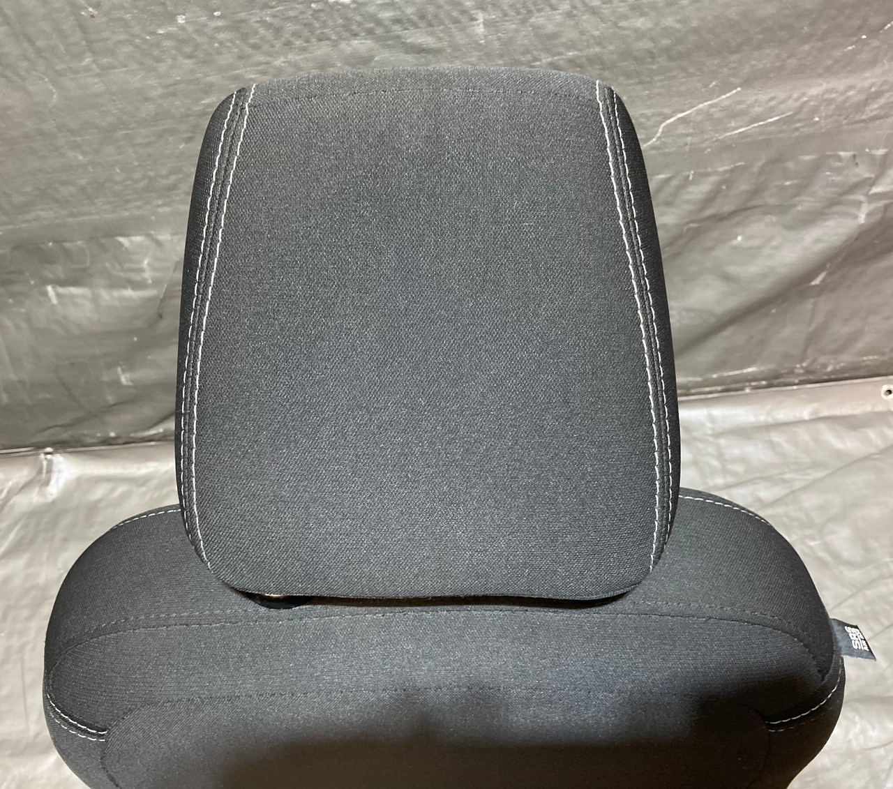 2013-2018 Jeep Wrangler JK Unlimited 4DR Sahara Passenger Front Seat / Black Cloth / JK011