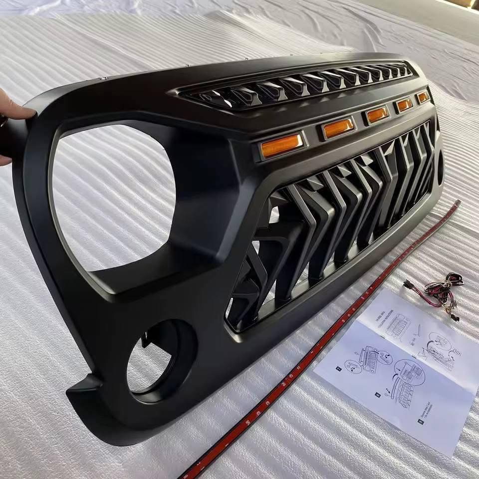 Jeep Wrangler JK Front Grille (2007–2018)