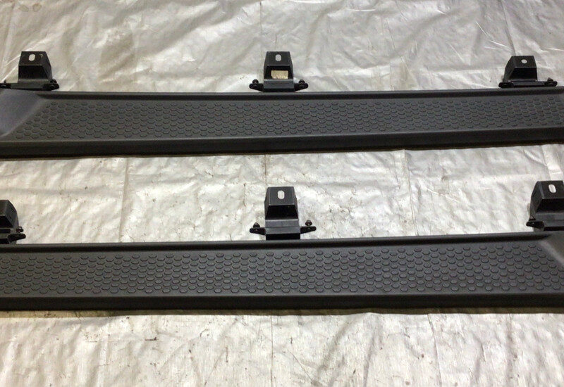 2018-2021 Jeep Wrangler JL Unlimited 4DR OEM Side Steps Running Boards / Pair / JL003