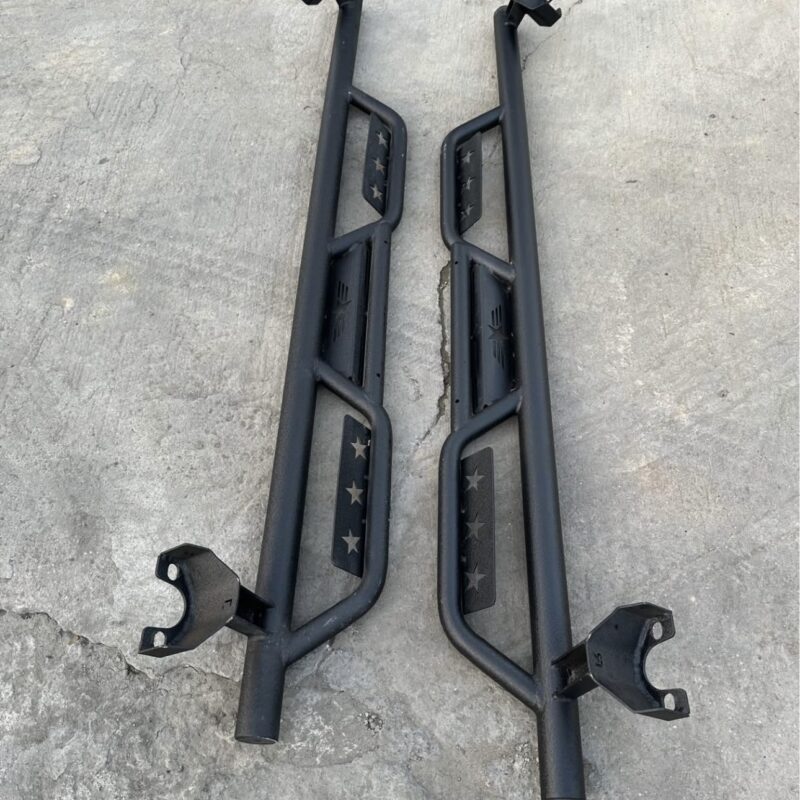 Jeep Wrangler JK 4-Door Rock Sliders / Side Steps – Black