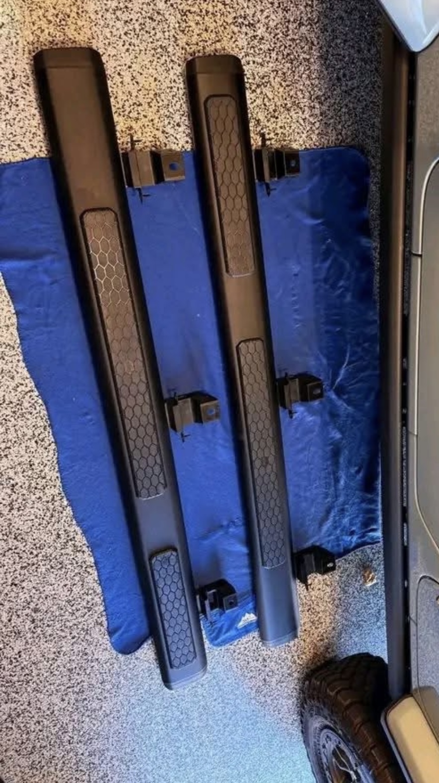 JL 4-Door Side Steps