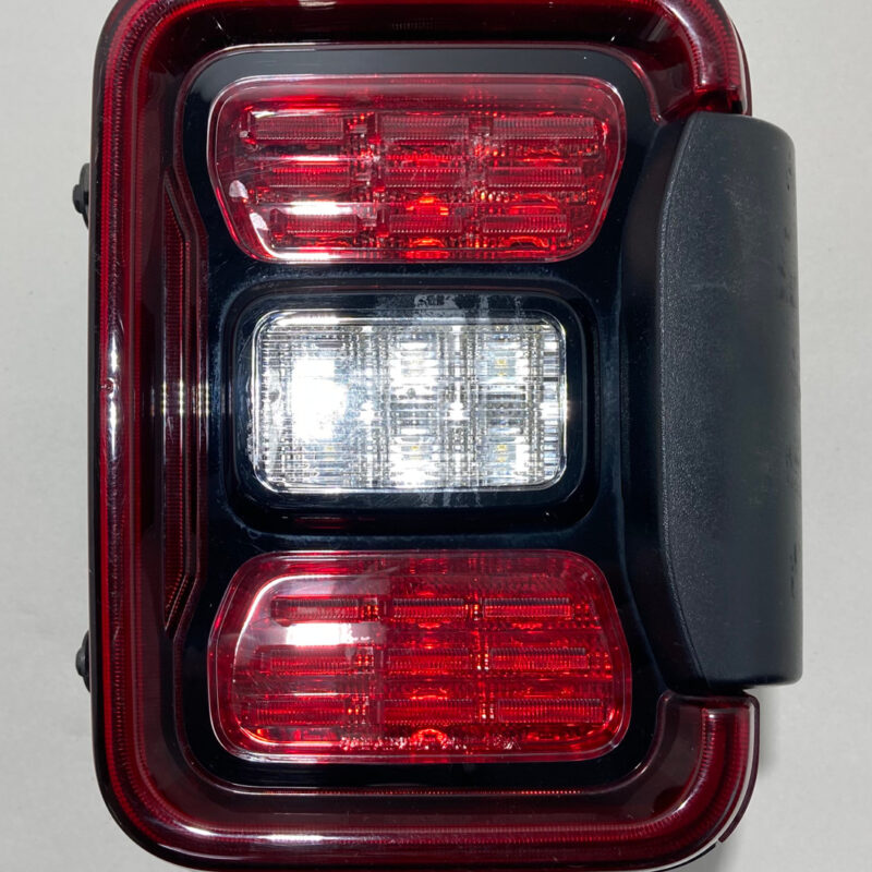2020-2023 Jeep Gladiator JT Passenger Side LED Tail Light / JT001