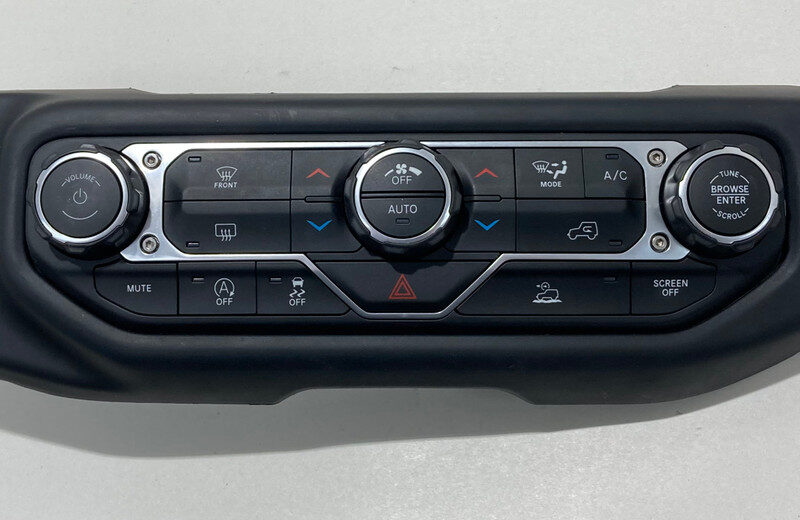 2021-2024 Jeep Gladiator JT Automatic Climate Control / P7BU55DX9AB / JT001