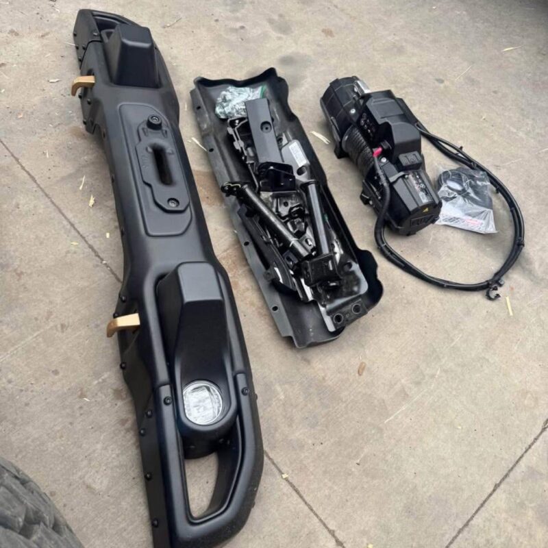 Jeep Wrangler JL / Gladiator JT Front Bumper with Warn EVO 10K Winch